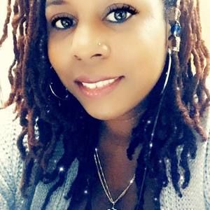 Meet your Posher, Monika